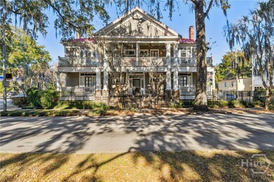 8 W 37th St, Savannah, GA 31401 - photo 3