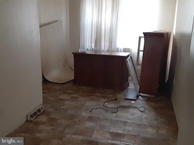 2518 W Franklin St, Baltimore, MD 21223 - photo 7