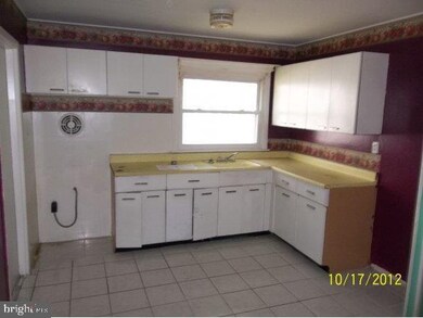 15 Buttercup Ln, Willingboro, NJ 08046 - photo 5