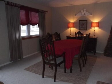 807 20th St, Auburn, IN 46706 - photo 4