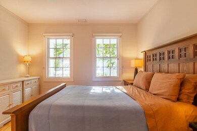 Master Bedroom_609 Ashe St