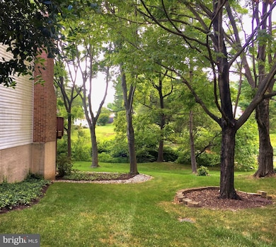 116 Summit Hall Rd, Gaithersburg, MD 20877 - photo 2