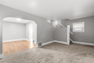 198 Lake St, Akron, OH 44301 - photo 7