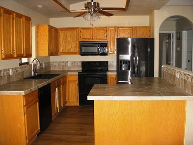 11182 E 37th Ln, Yuma, AZ 85367 - photo 7