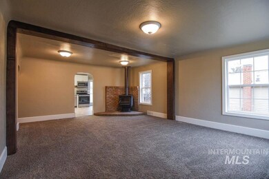 611 S Diamond St, Nampa, ID 83686 - photo 5