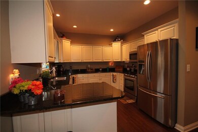 3253 Skyview Ct, Columbus, IN 47203 - photo 6