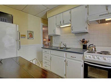 142 Humboldt Ave unit 10, Providence, RI 02906 - photo 6