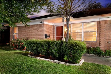 4411 Billingsley St, Houston, TX 77009 - photo 4