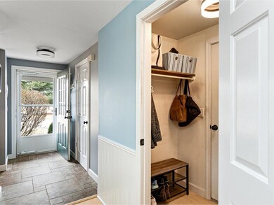 Entrance and Mudroom