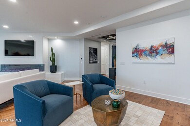 34-web-or-mls-Camelback - HD-23