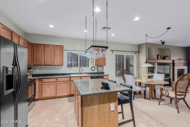 ISLAND KITCHEN
