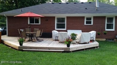 9104 Waltlee Rd, Louisville, KY 40291 - photo 2