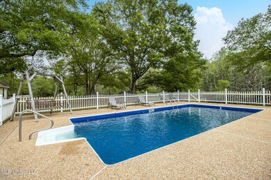 10800 Matthews Rd, Moss Point, MS 39562 - photo 4