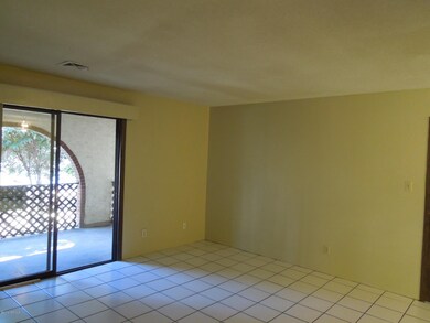 LR from hallway