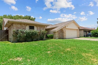 Beautiful brick with a lovely accent paint combination!
