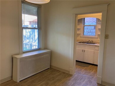 73 7th St, Midland, PA 15059 - photo 4