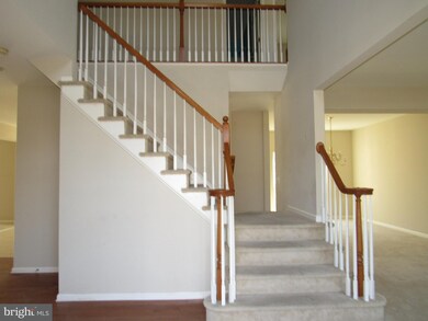 1014 Suffolk Dr, Williamstown, NJ 08094 - photo 4