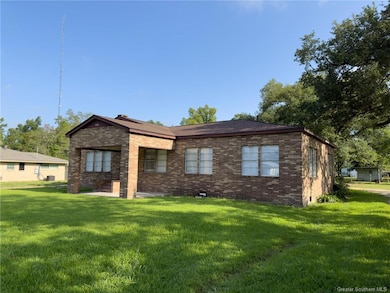 2825 E Burton St, Sulphur, LA 70663 - photo 3