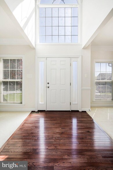 111 Greenwich Dr, Walkersville, MD 21793 - photo 2