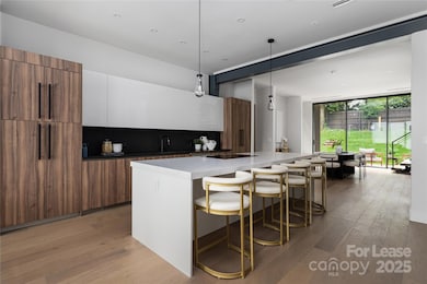 4026 Chevington Rd unit 103, Charlotte, NC 28226 - photo 4