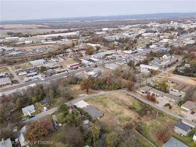 1809 S 12th St, Fort Smith, AR 72901 - photo 6