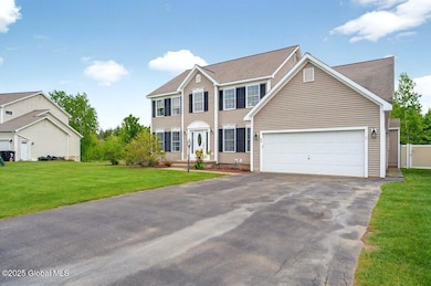 33 SHERMAN WAY-3