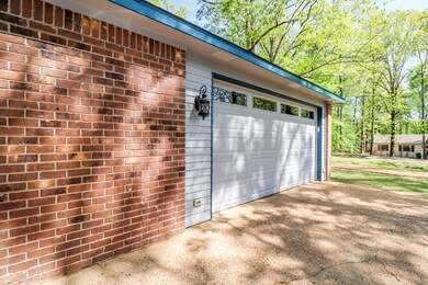 105 Lakeway Dr, Oxford, MS 38655 - photo 4