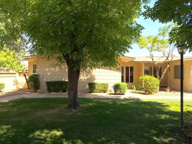 10727 W Santa fe Dr, Sun City, AZ 85351 - photo 2