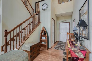 07_8515_Grove7_mls