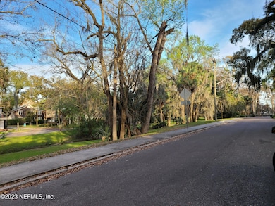 1310 Willow Branch Ave unit 22, Jacksonville, FL 32205 - photo 7