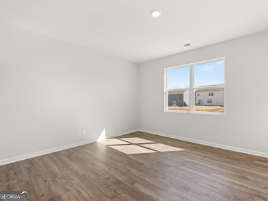 8226 Coldstream Dr, Fairburn, GA 30213 - photo 6