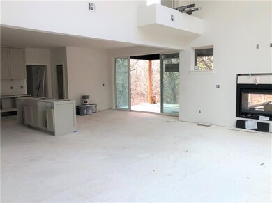 Sample Photo: Same floor plan. Selections and features may vary.