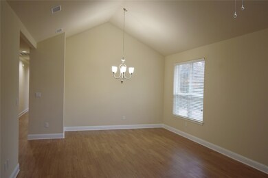 3901 Montecito Dr unit 2016, Denton, TX 76210 - photo 3