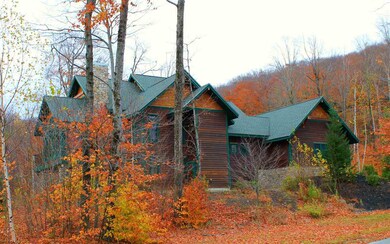 134 S Peak Rd unit 3, Lincoln, NH 03251 - photo 2