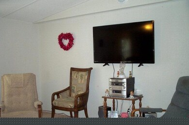 215 S Valley View Rd unit 90, Donna, TX 78537 - photo 7