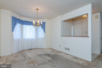 146 W Thomas Ct, Kennett Square, PA 19348 - photo 7