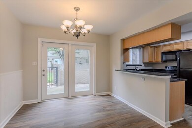 6940 Roswell Rd unit 19C, Atlanta, GA 30328 - photo 4