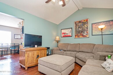 225 Tecumseh Drive-13