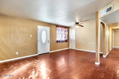 7801 Corozal Dr, El Paso, TX 79915 - photo 5