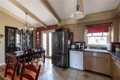 7104 Melrose Ln, Shawnee, KS 66203 - photo 6