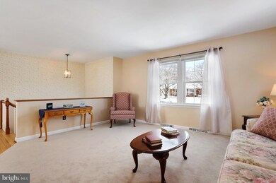 22010 Mohawk Dr, Smithsburg, MD 21783 - photo 3