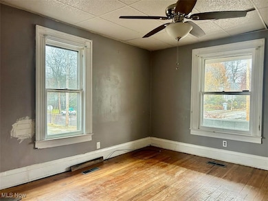 615 Wooster St, Marietta, OH 45750 - photo 3