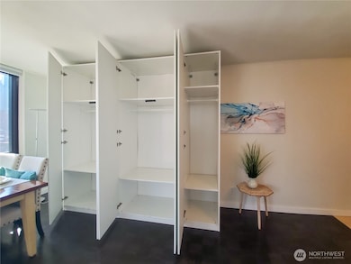 Royal Crest unit 1206, Seattle, WA 98121 - photo 7