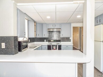 908 E 9th St, Pueblo, CO 81001 - photo 4