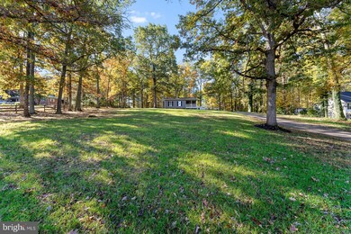 7396 Kennedy Rd, Nokesville, VA 20181 - photo 3