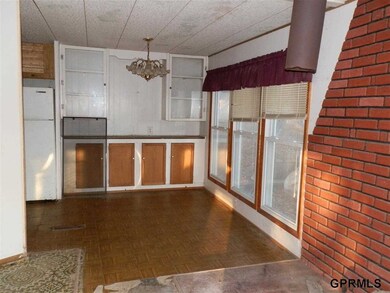 2400 Murray Rd unit 127M, Plattsmouth, NE 68048 - photo 4