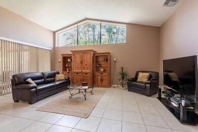 1904 Rosewood Way-9