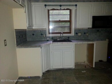 2150 Pine Hollow Rd, Chestnuthill Township, PA 18353 - photo 4