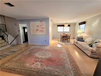 1026 N Leh St, Allentown, PA 18104 - photo 4