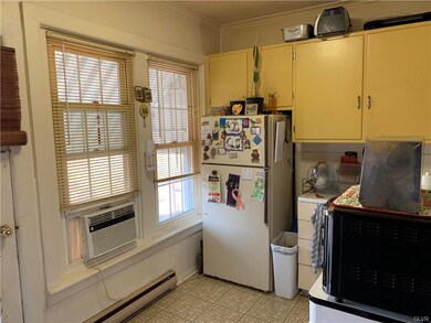 736 S 8th St, Allentown, PA 18103 - photo 5